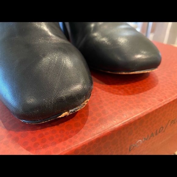 Donald Pliner Cassie Nappa bootie leather and stretch jersey block heel - Picture 5 of 8